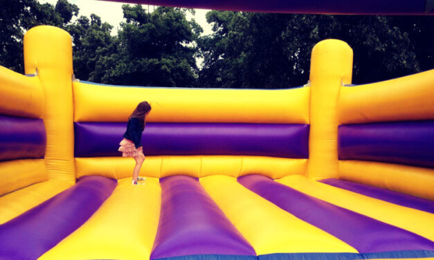 Top 5 Best Commercial Bounce Houses • (2026 Reviews)